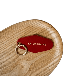 idees-et-saveurs-porte-clé-la-marraine-les-raffineurs-removebg-preview