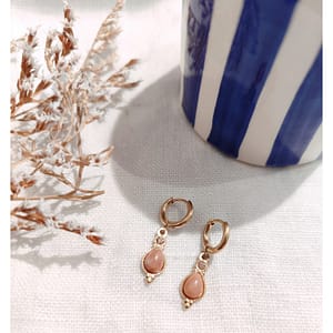 concept-store-idees-et-saveurs-boucle-d-oreille-mini-creole-goutte-pierre-rose-doree