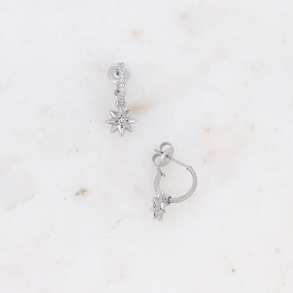 Créoles Scarlet - étoile et oxyde de zirconium - argenté – Image 2