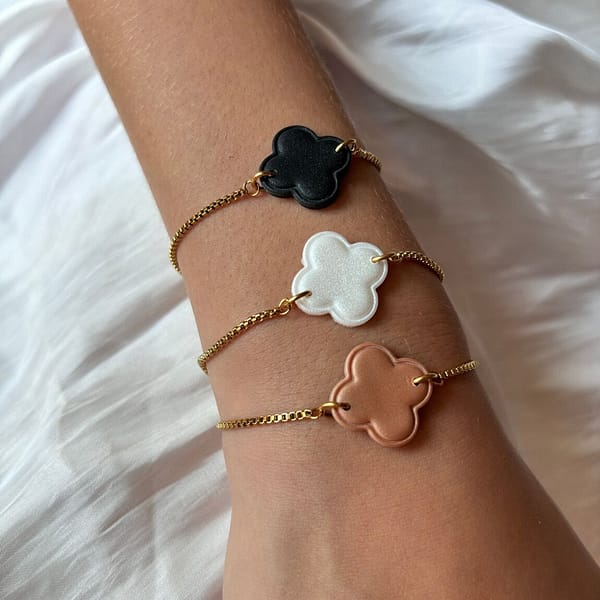 Bracelet pure trèfle - noir ou blanc – Image 2